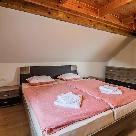 Holiday home Sunny At Vineyard Veliki Kamen