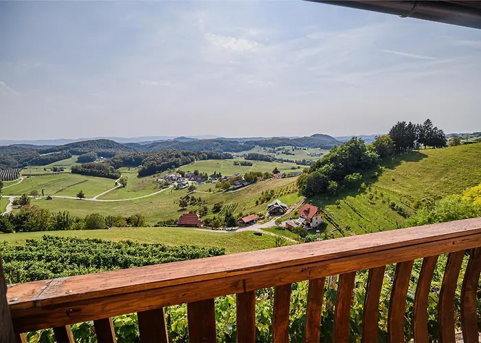 Prázdninový dům Sunny At Vineyard Veliki Kamen