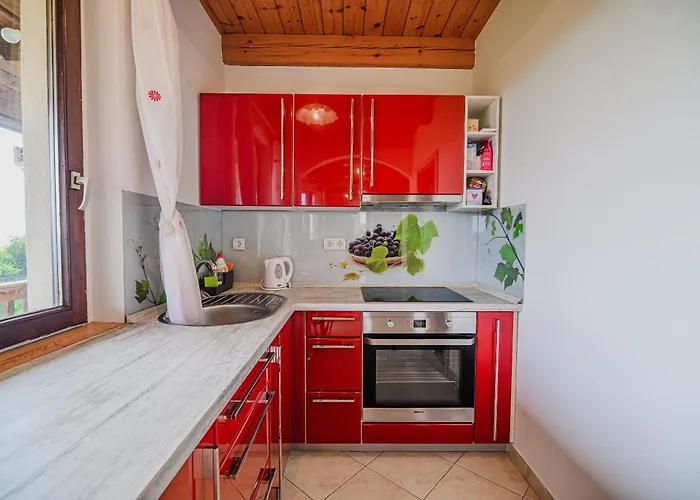 Prázdninový dům Sunny At Vineyard *